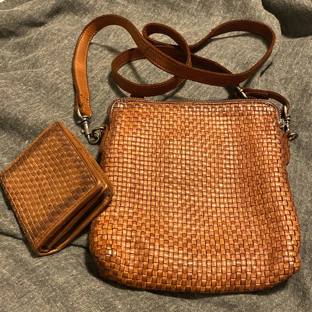 Harbour  2nd Cross Body Bag and Matching Wallet in Luggage Brown Leather